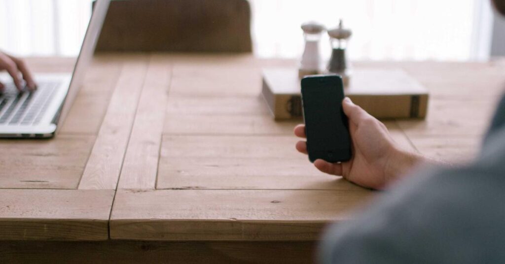 how to choose shredding company New York - 8 questions to ask