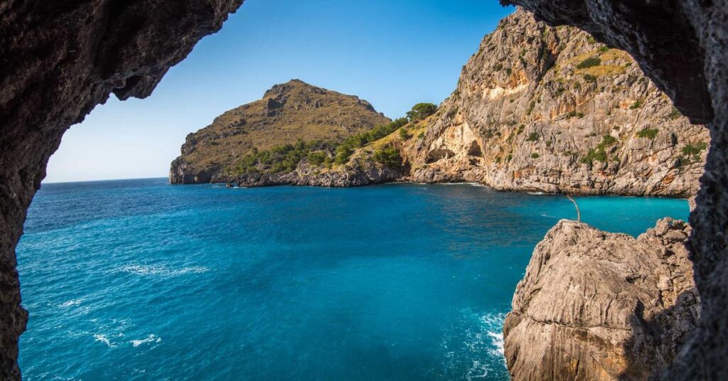 corporate espionage document shredding security